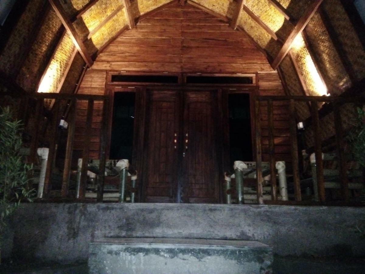Bale Hostel Kuta  Dış mekan fotoğraf