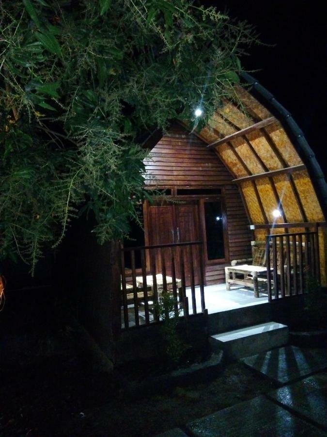 Bale Hostel Kuta  Dış mekan fotoğraf